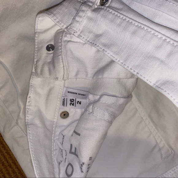 Loft modern skinny jeans size 2​ - Picture 3 of 3